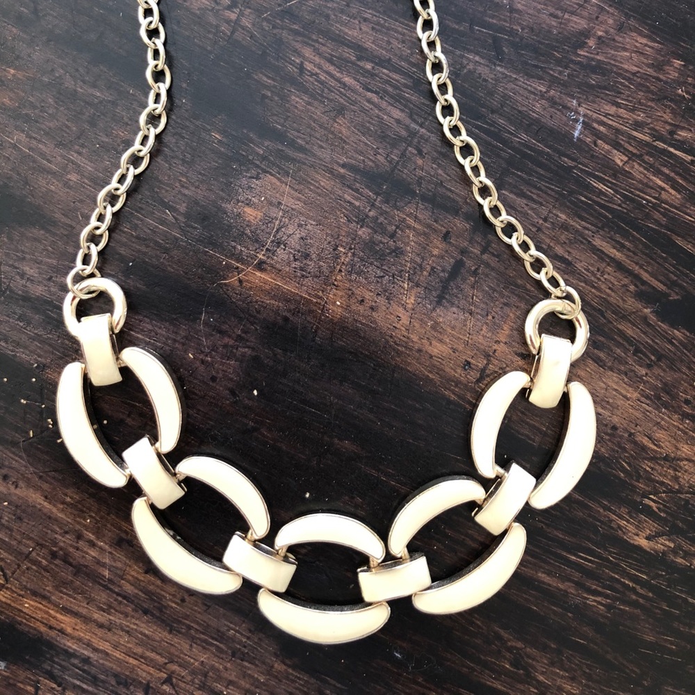 Zara Cream Statement Necklace